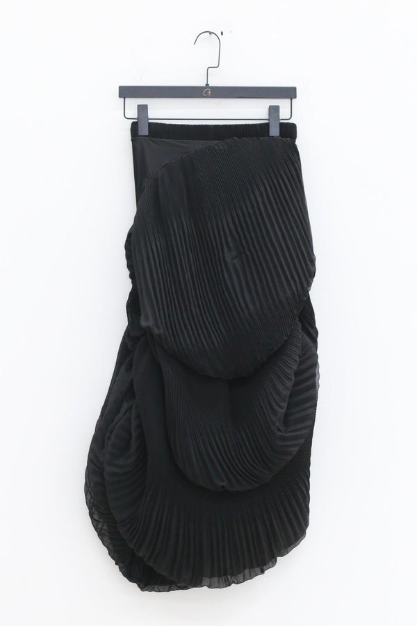 CAROLINE HU Pleated Shell Skirt SS22BKSK05 Black PCH5